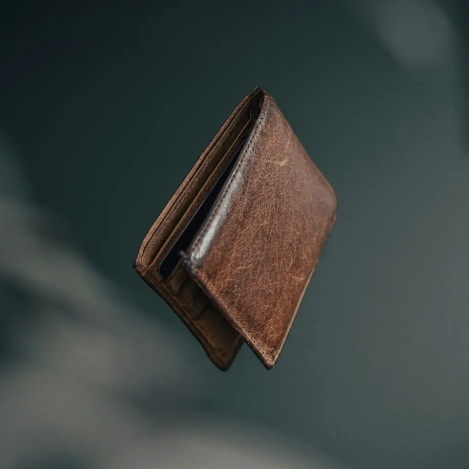 Urban Loom Full-Grain Leather Wallet